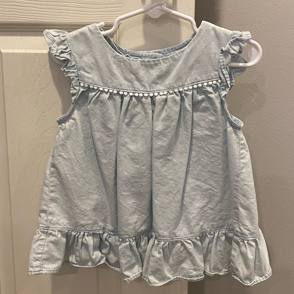 EUC Oshkosh top